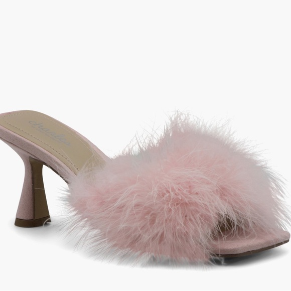 Charles David Pink Feathered Heels - Picture 1 of 7